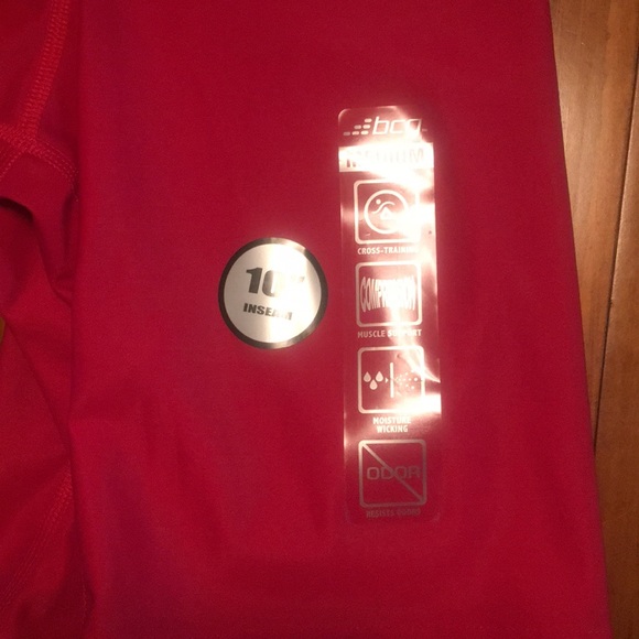 Compression - Picture 3 of 4